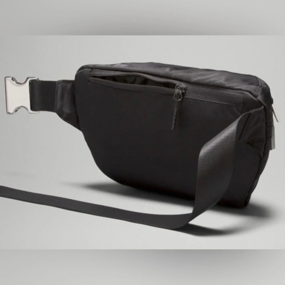 lululemon athletica Black Waist Pack
